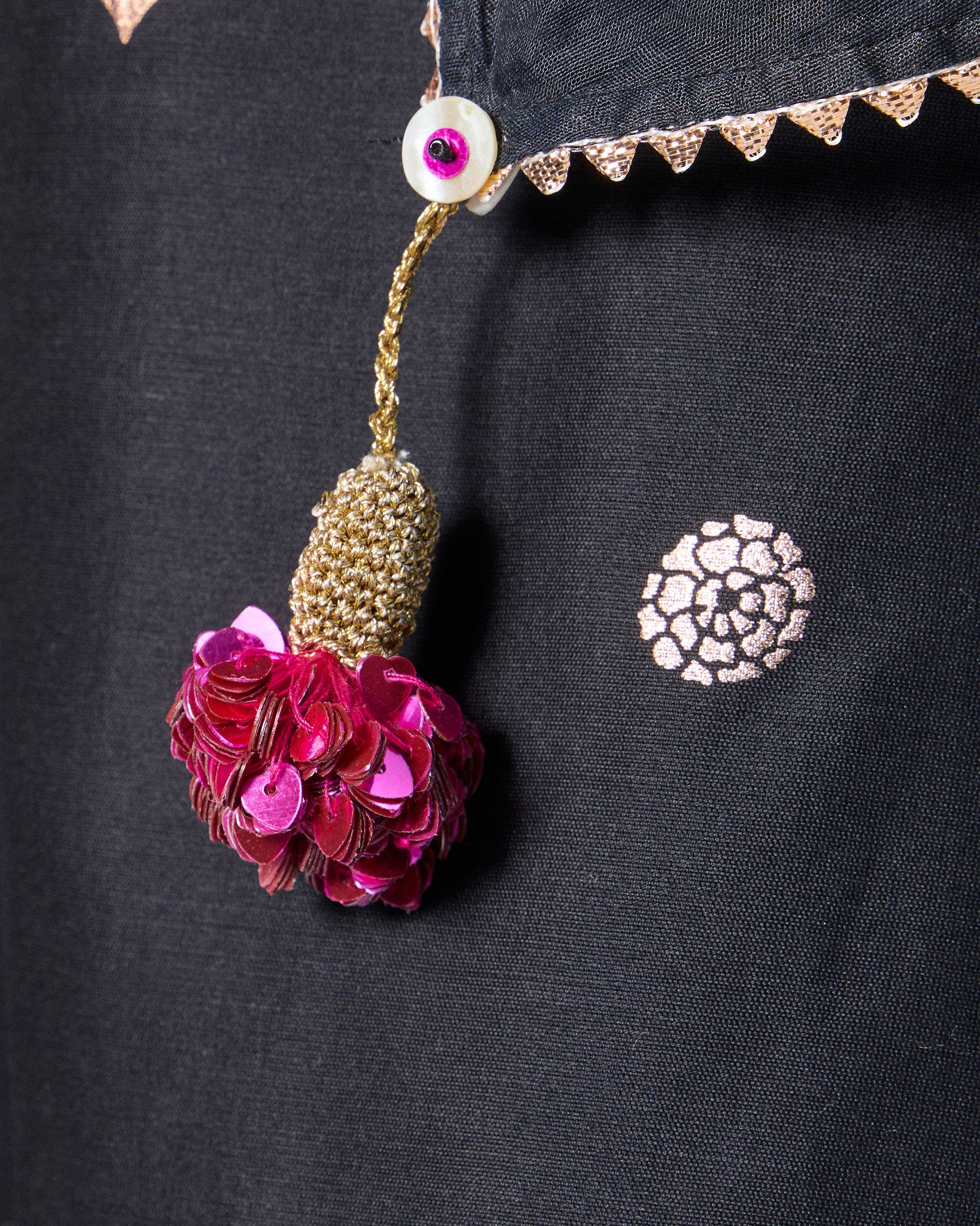 Mala Dupatta - Black & Pink Printed