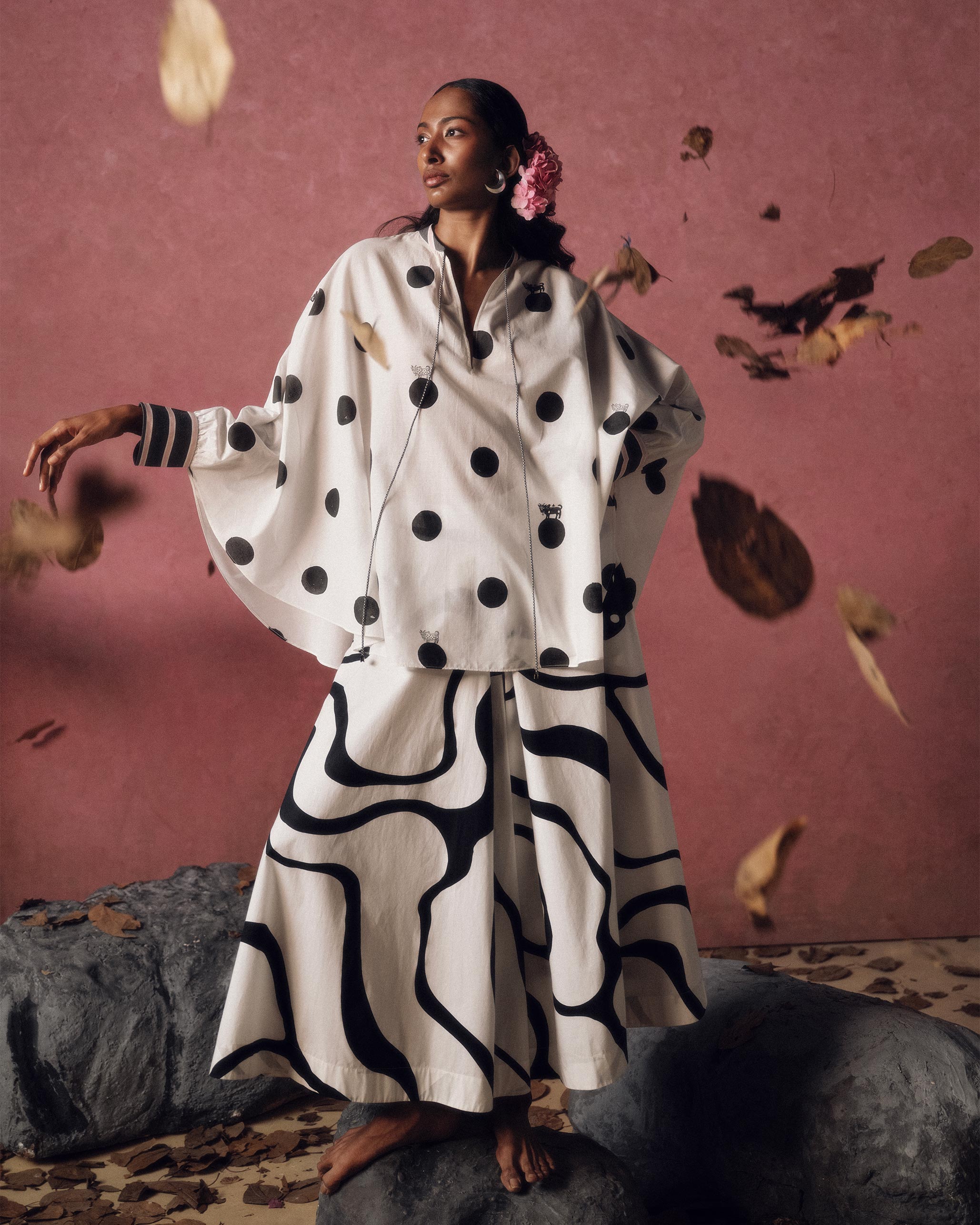 Billow Top - White & Black Printed