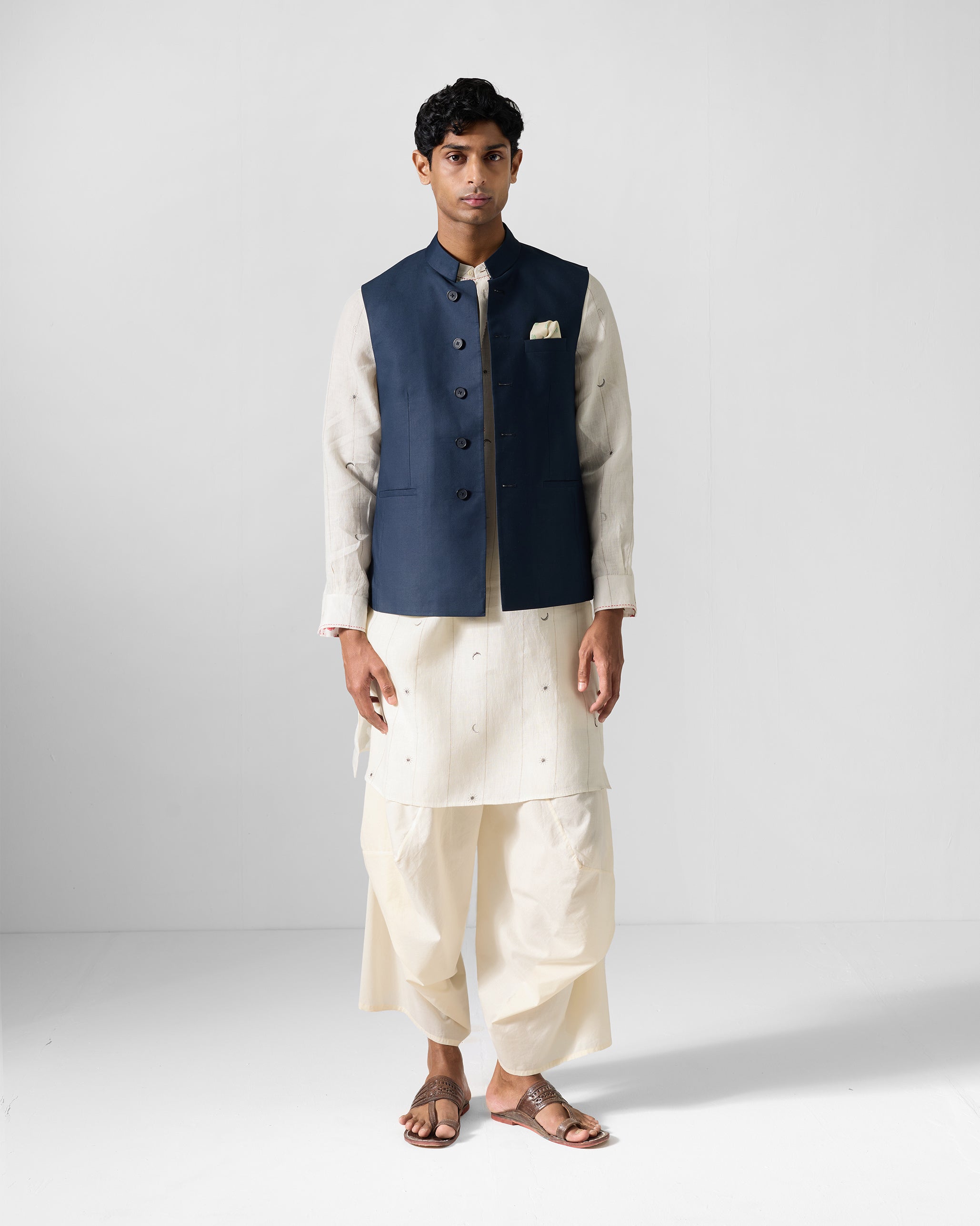 look1_Festive Gatherings