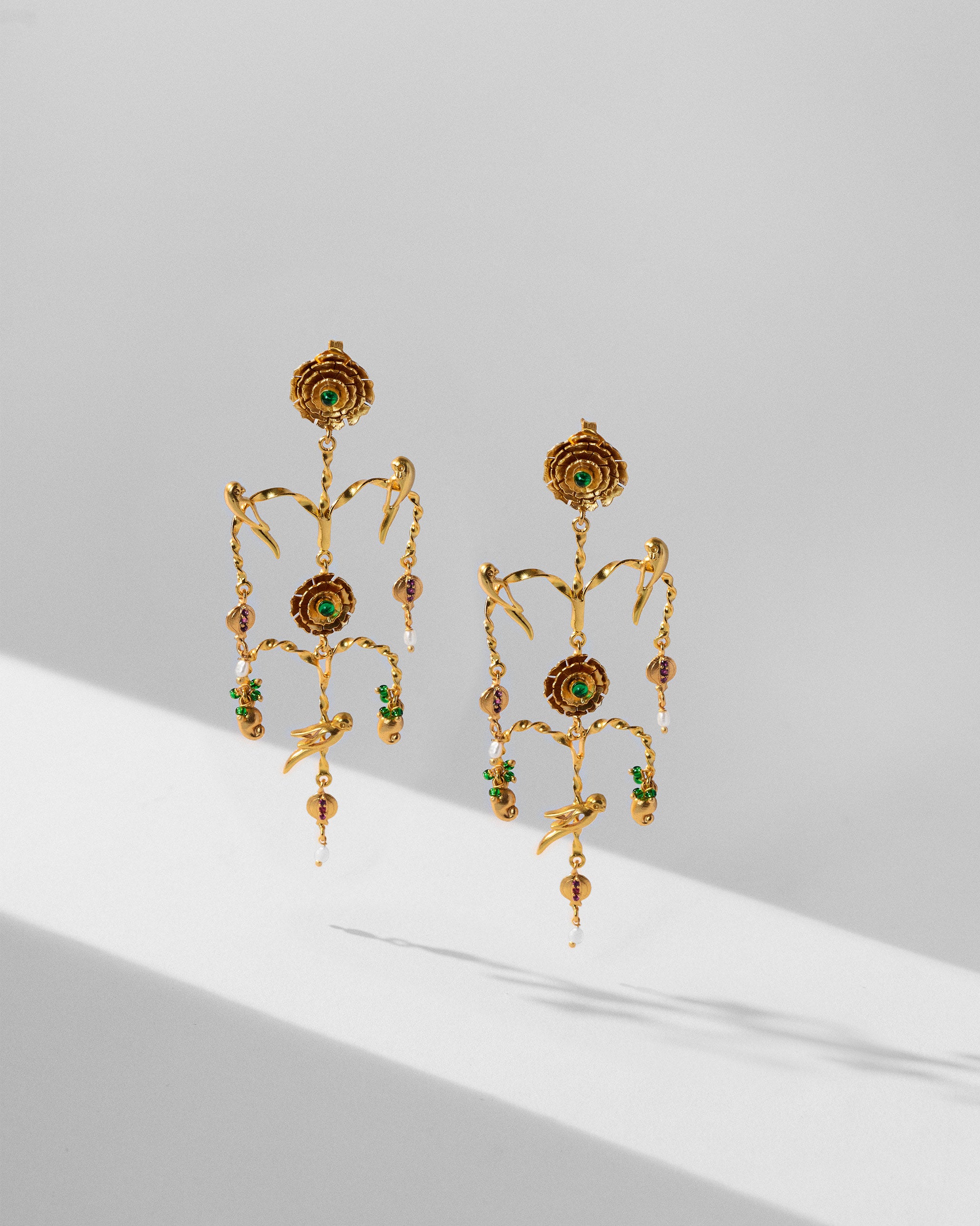 Jhoomer Earrings - Gold