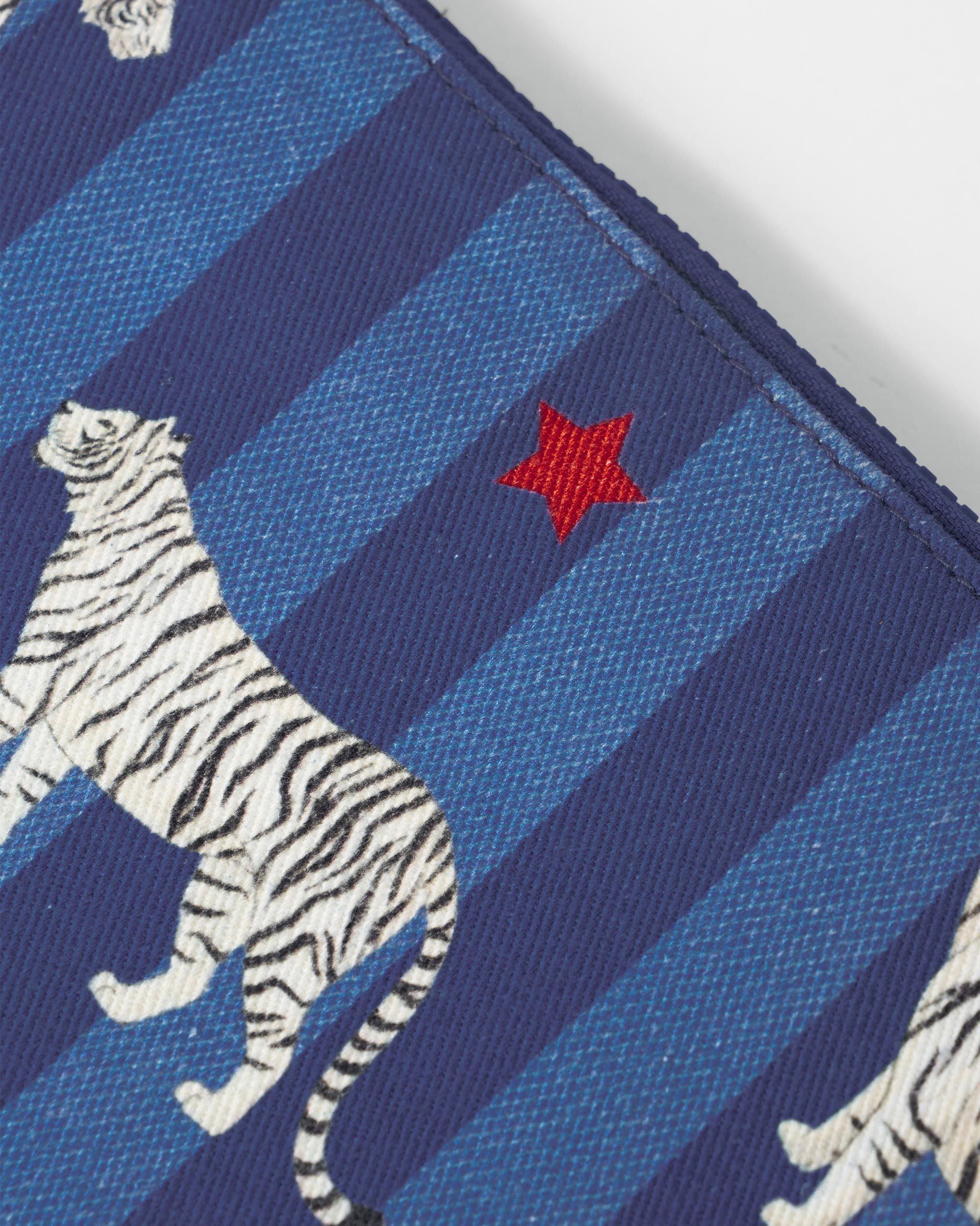 Berber Laptop Sleeve 14