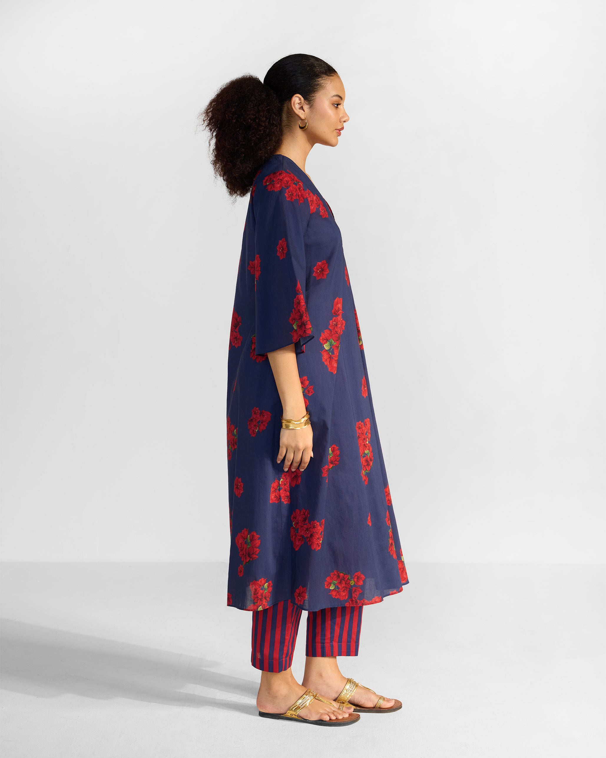 Kaari Kurta - Blue & Red Printed