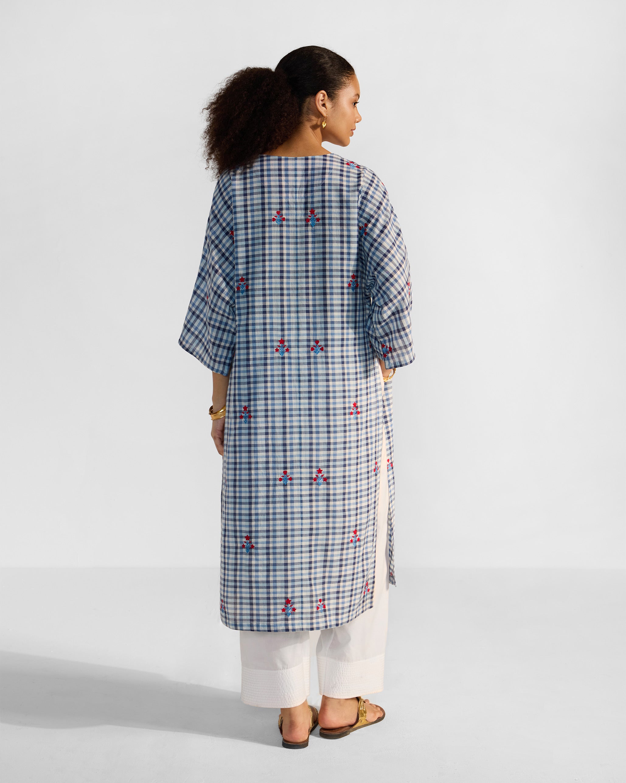 Aava Kurta - Blue & White Checks Embroidered