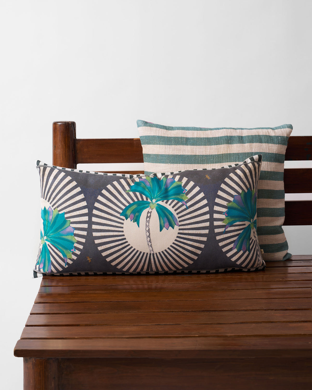 Swaying Palm Cushion Cover