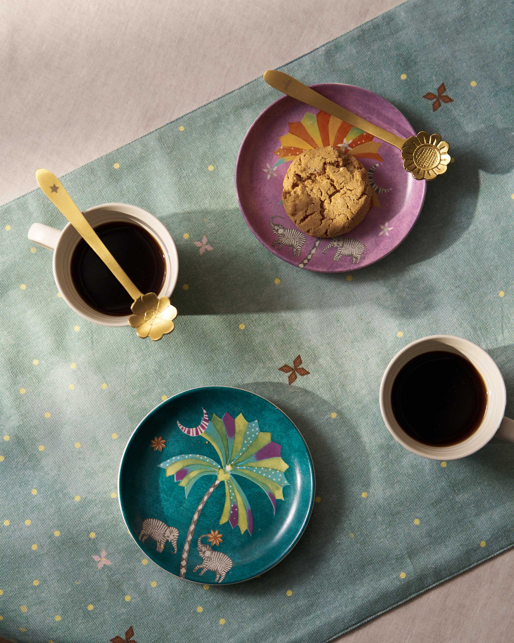 Palm Bloom Tea Plate - Set of 4