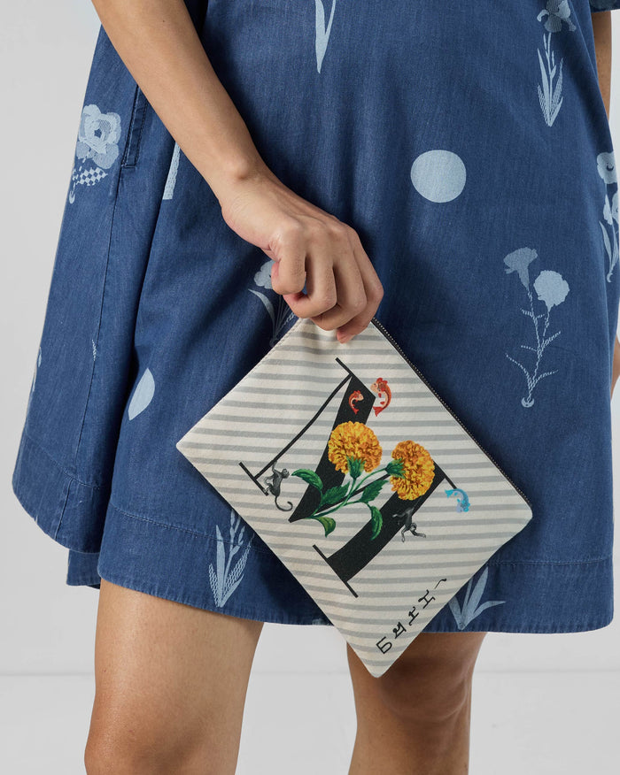 Machli Pouch - Ivory