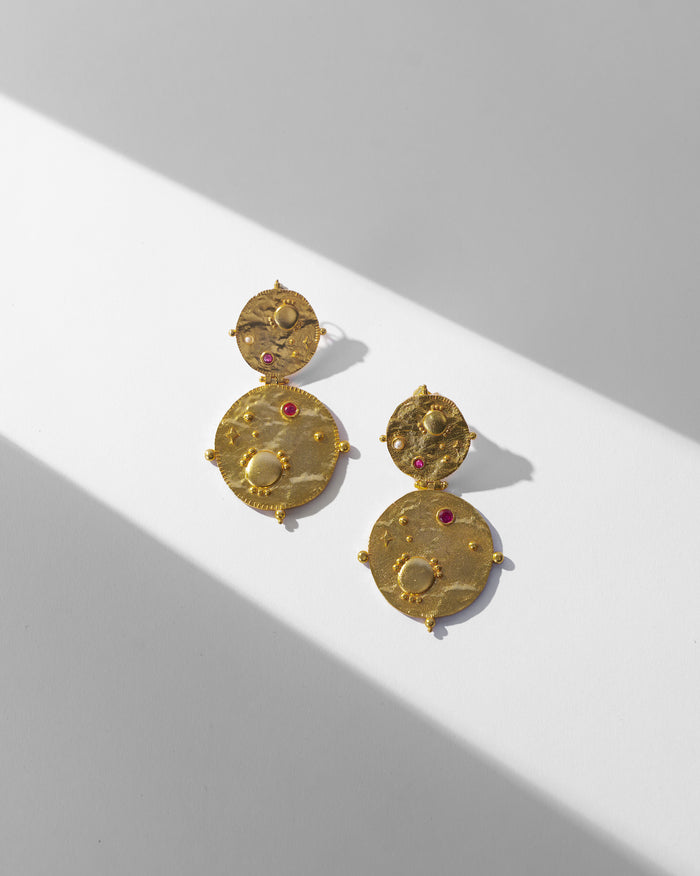 Rishi Earrings - Gold