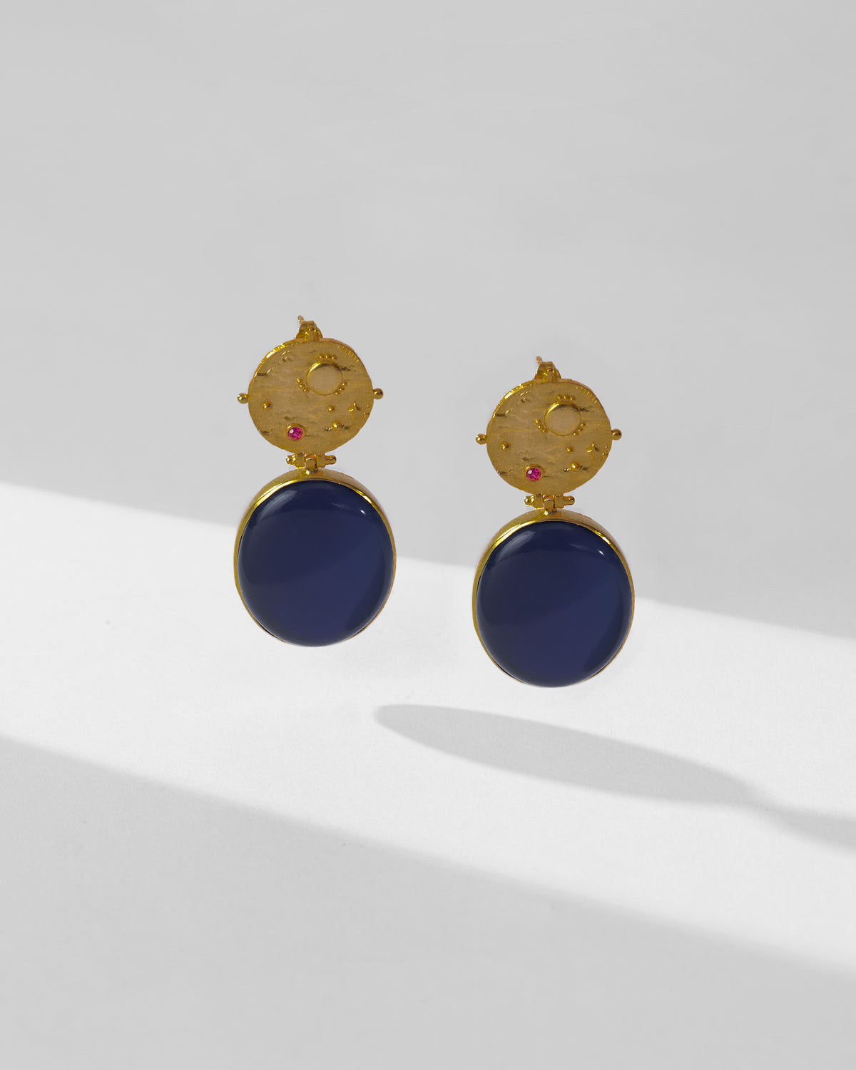 Nebra Earrings - Gold