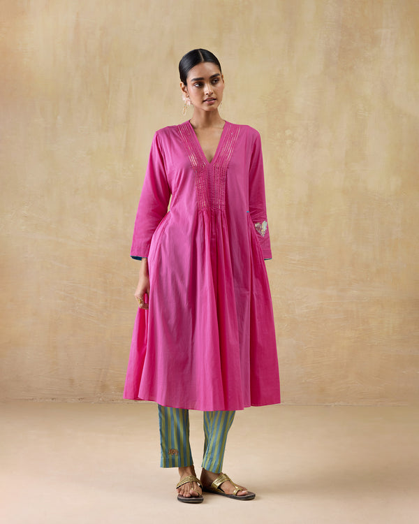 Pintuck Kurta