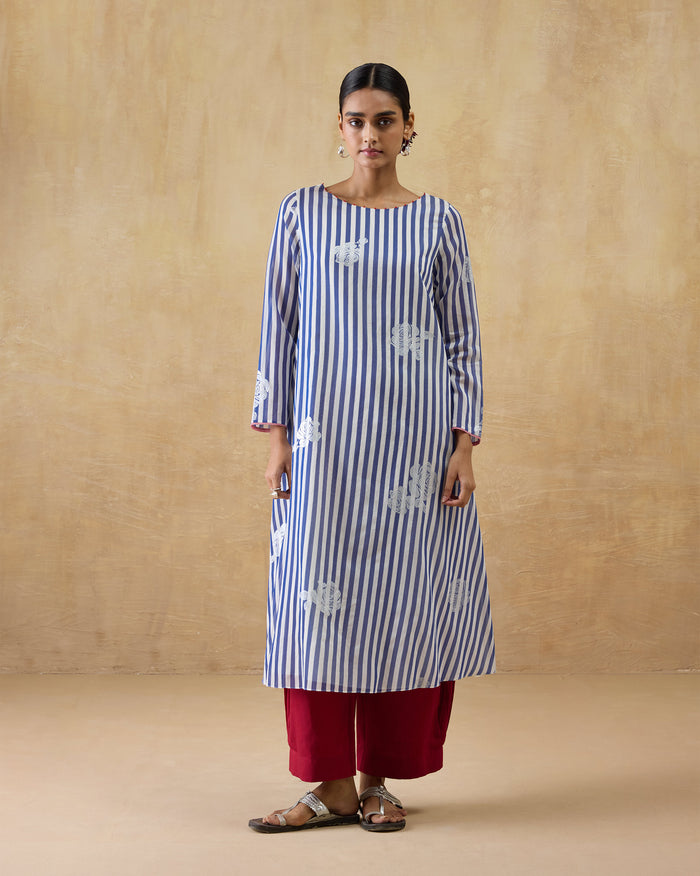 Boat Neck Kurta - Cotton Silk Regular Fit
