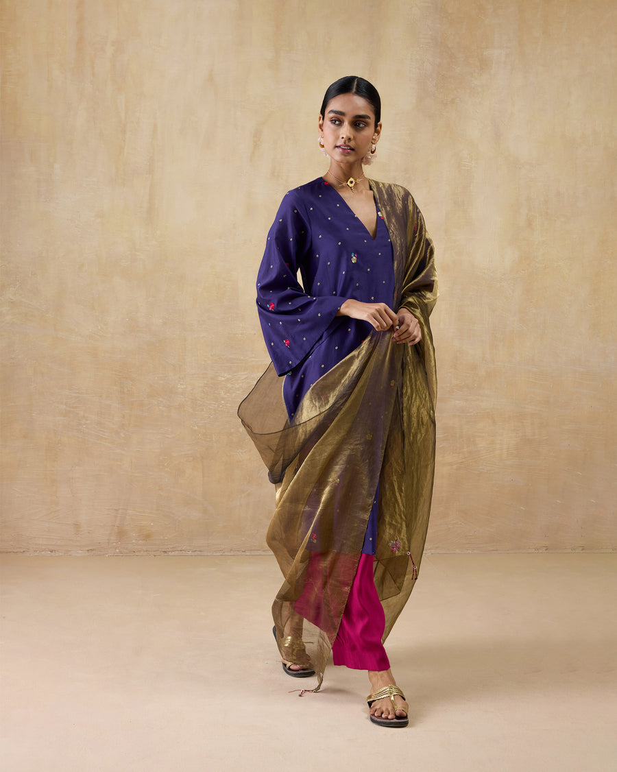 The Marpeta Dupatta worn over the purple Nebula Kurta and Serene Pants.