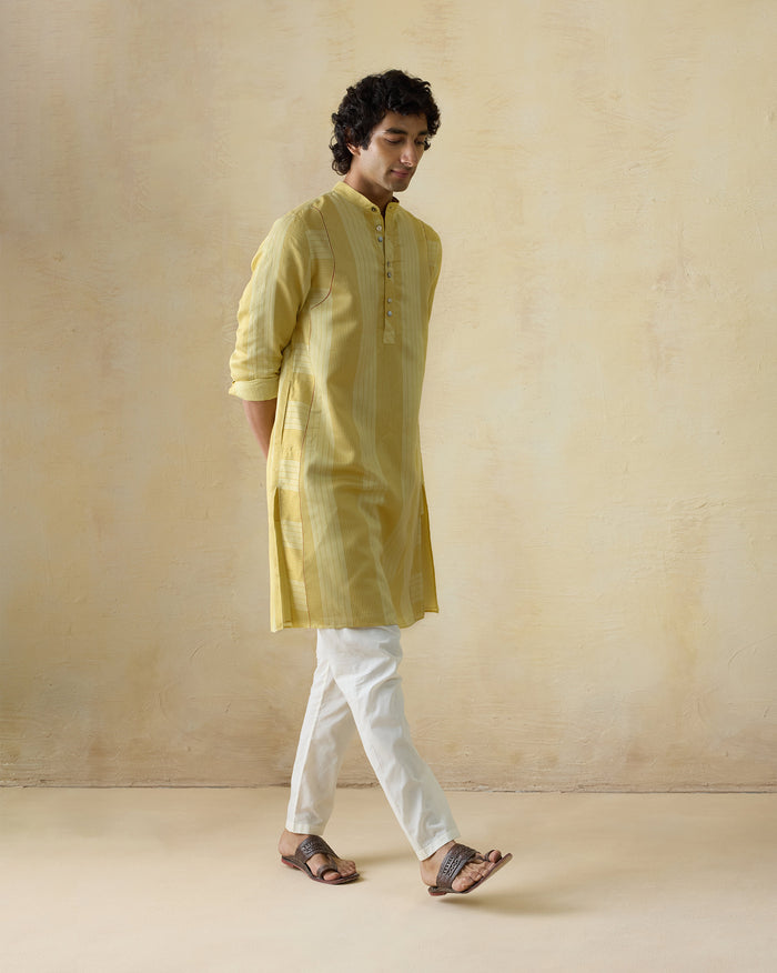 Voyage Kurta -Viscose Silk Blend Classic Fit