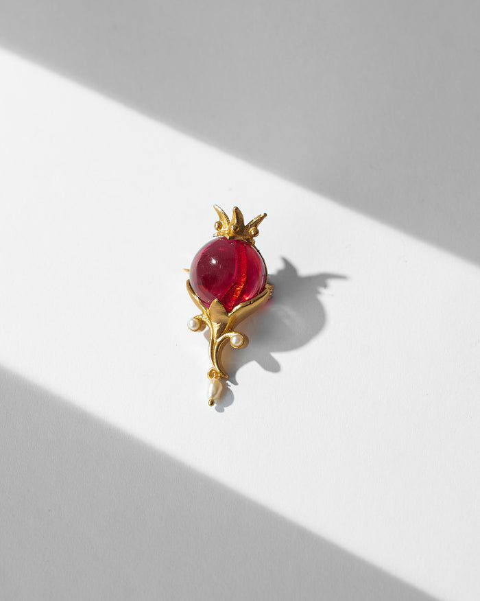 Pom Pearl Brooch - Gold