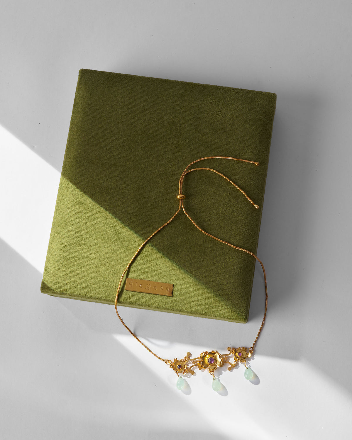 Kesar Choker - Gold