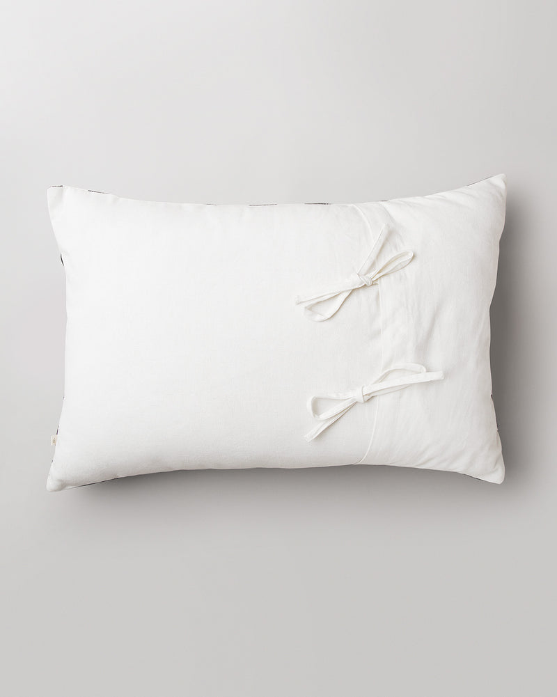 Ming Lumbar Pillow Cover