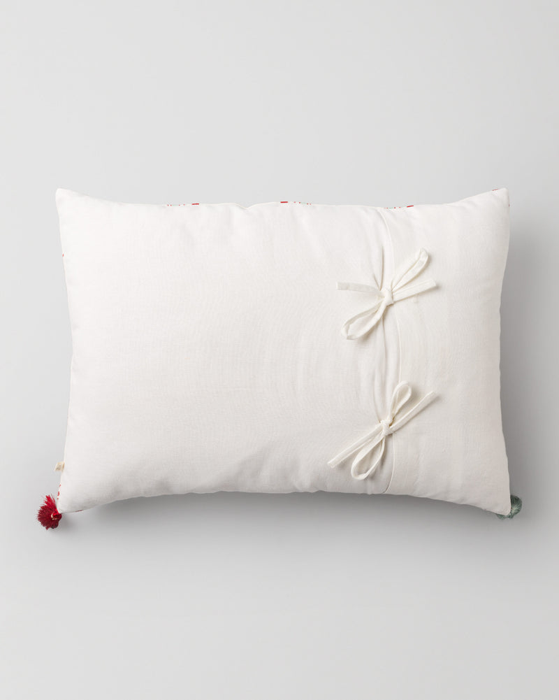 Chi Lumbar Pillow Cover