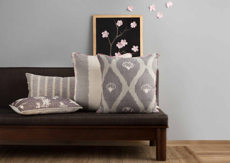 Kemuri Fan Cushion Cover