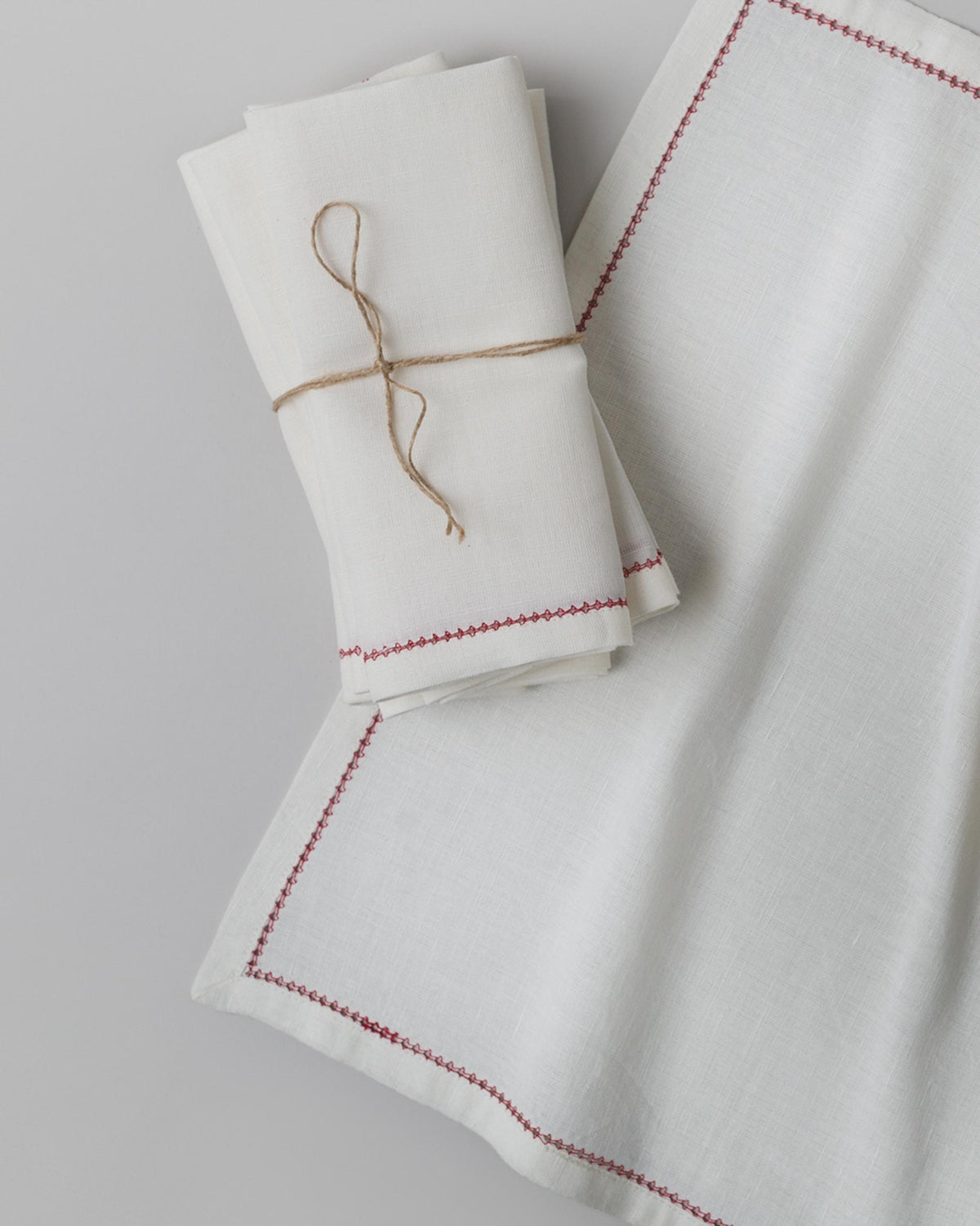 Sakai Dinner Napkins (Set of 6) - Red thumbnail 2