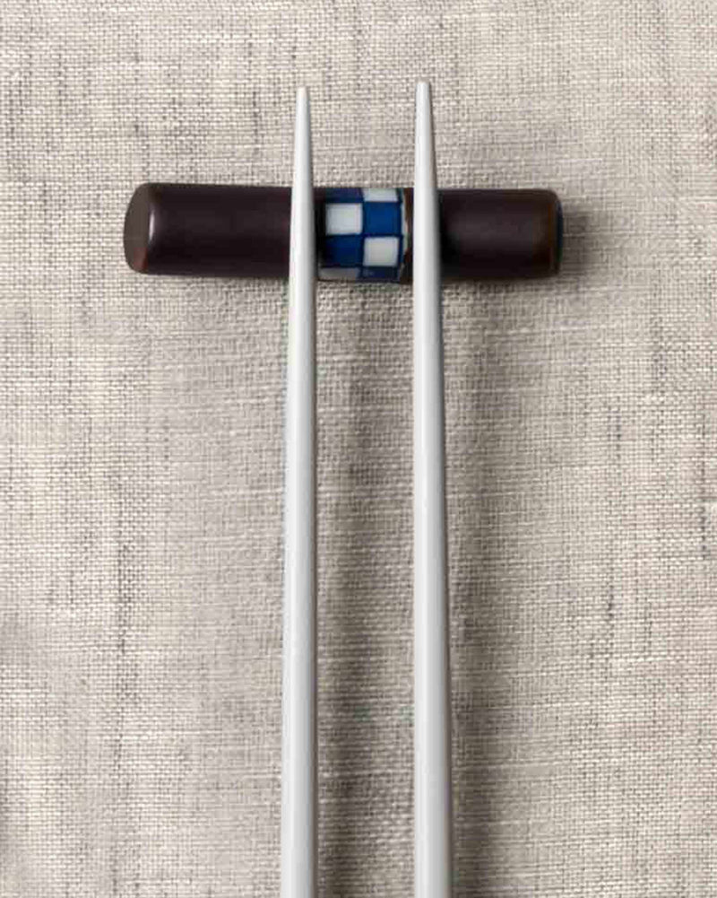 Checkered Chopstick Rest