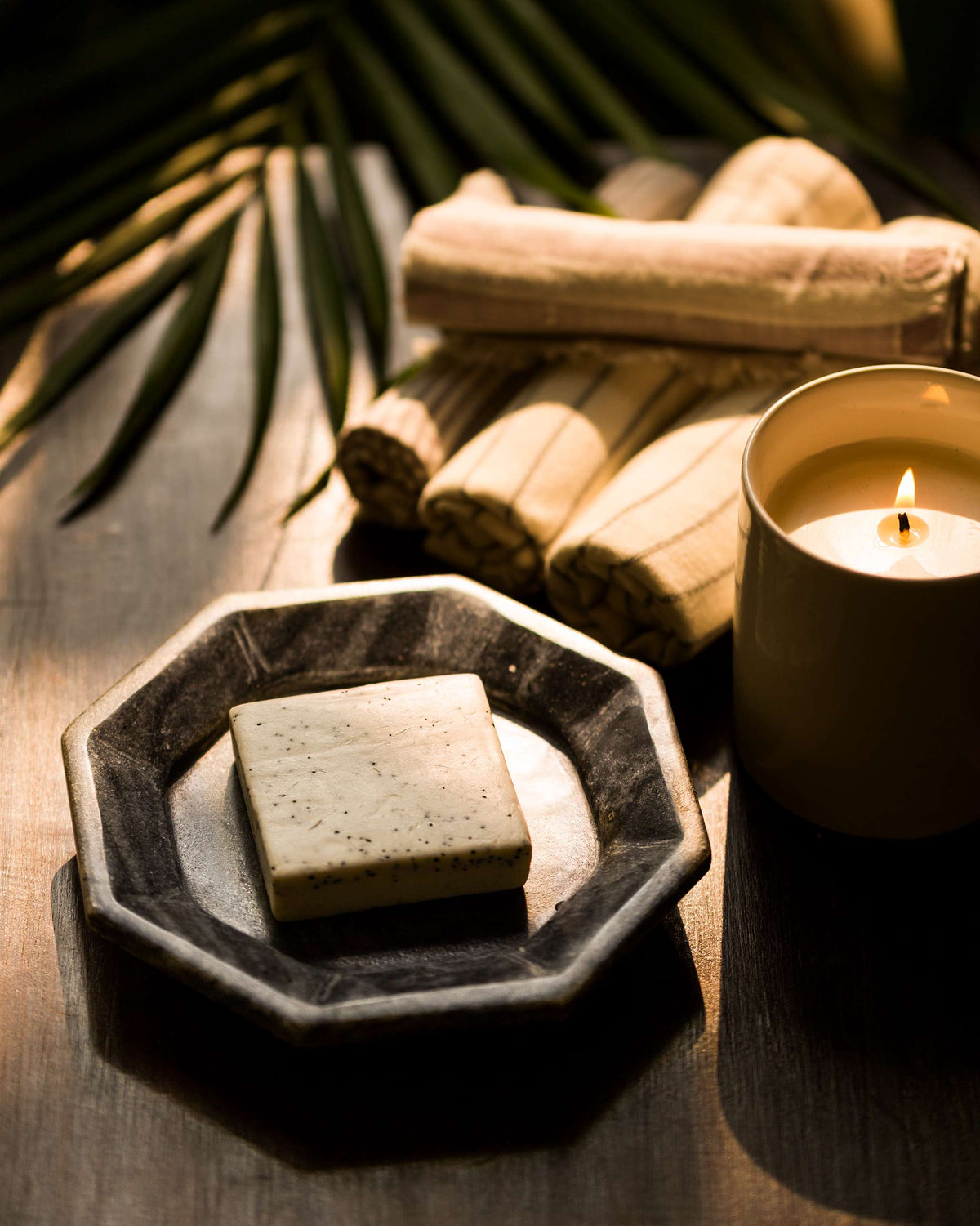 Anise Marble Salver thumbnail 4