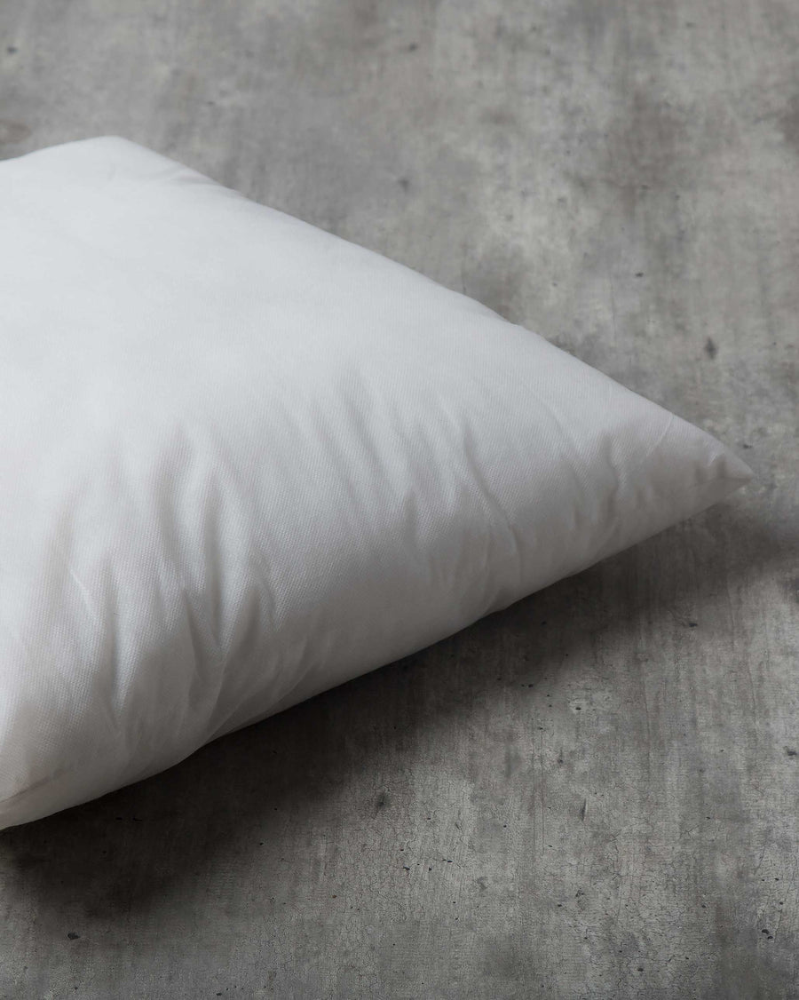 The cushion filler at an angle.