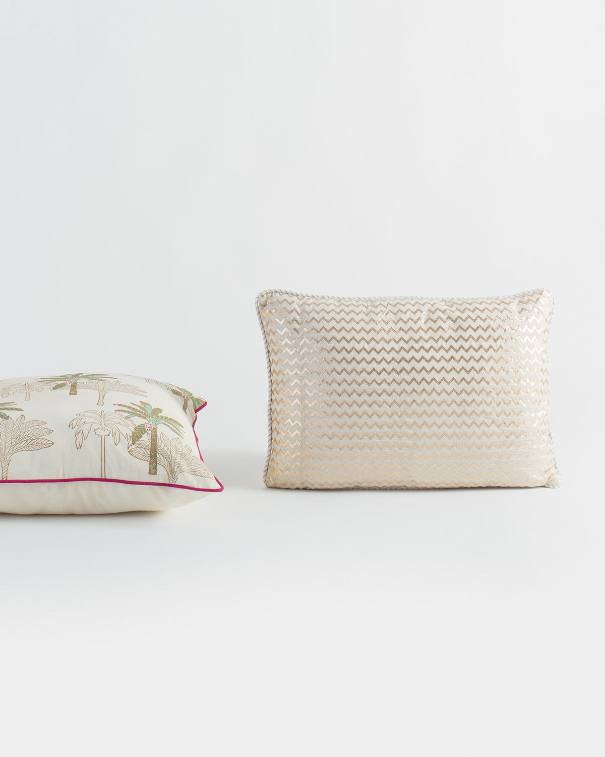 Chevron Chanderi Pillow Cover thumbnail 2