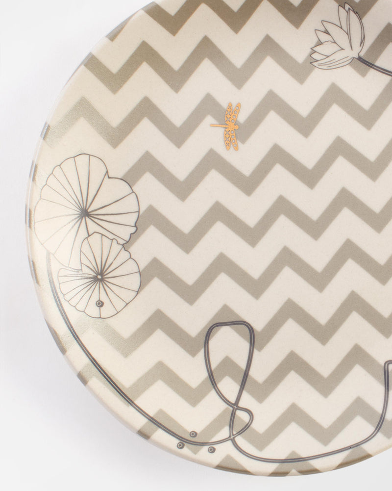 Lily Pond Quarter Plate
