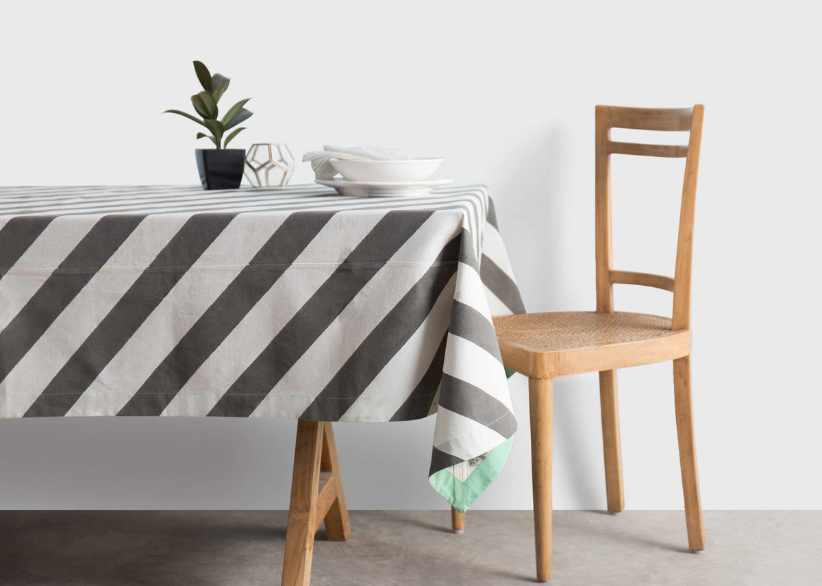 Verandah Candy Stripe Table Cloth Large