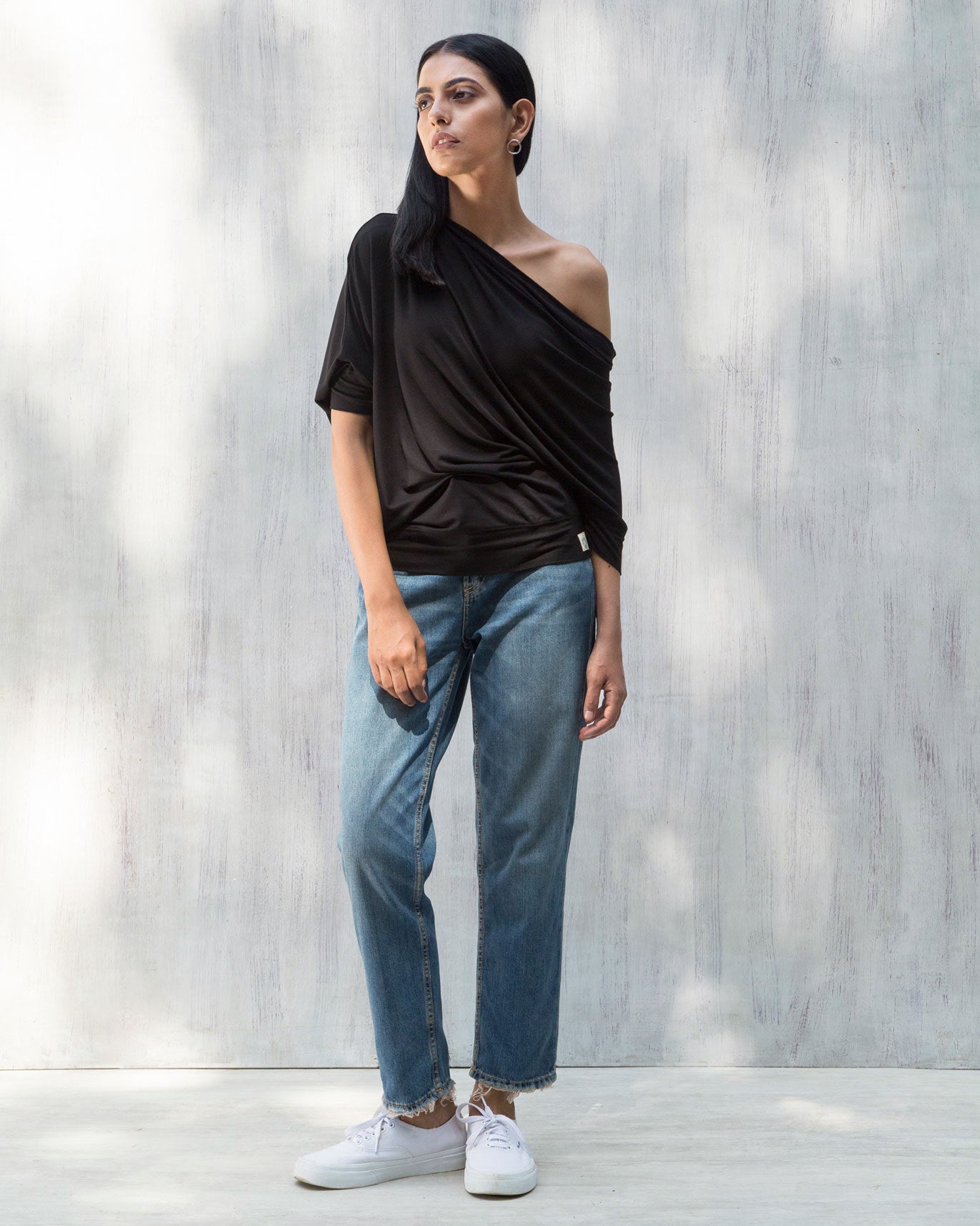 Ukiyo Off Shoulder Top - Black