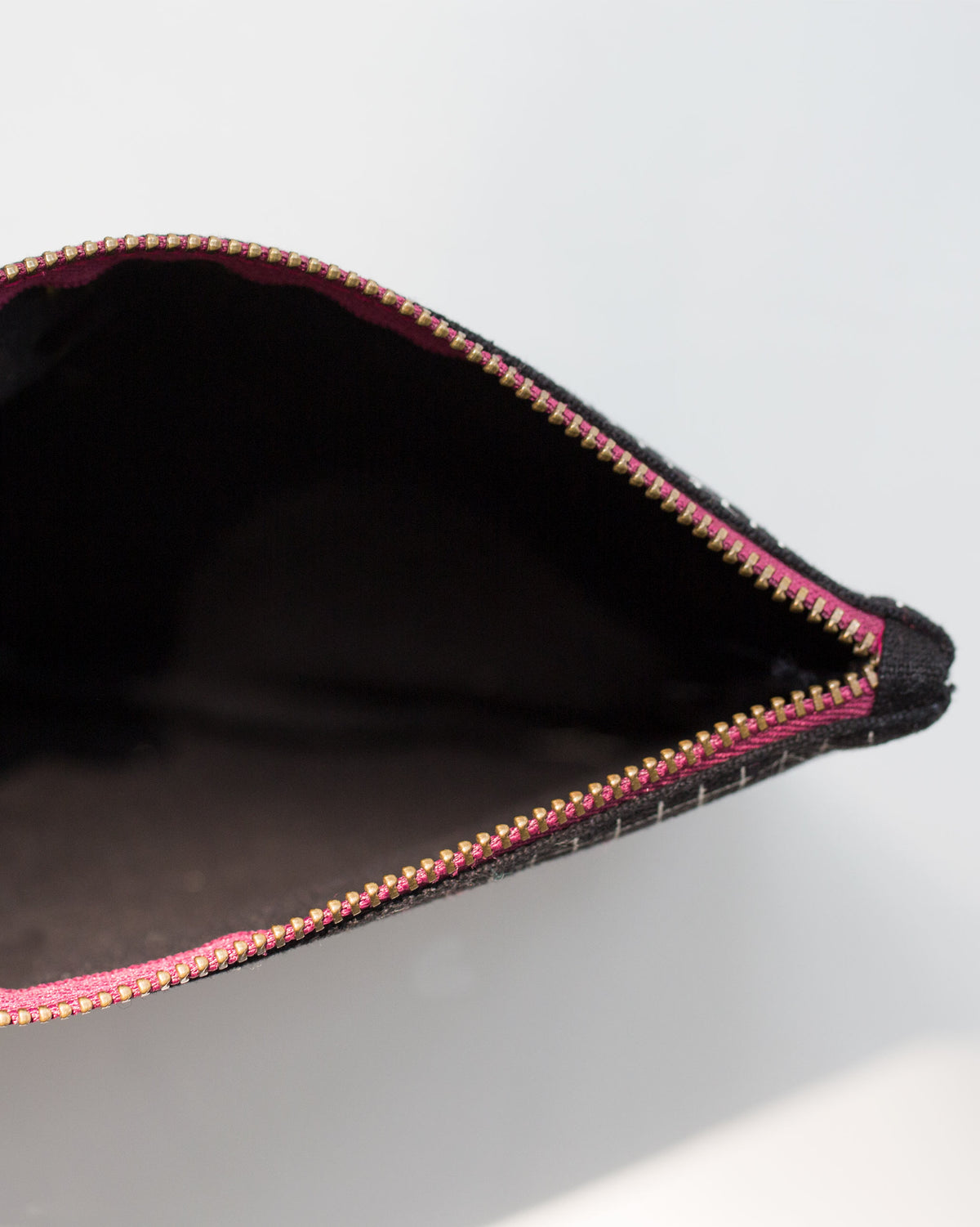 Jawai Pouch