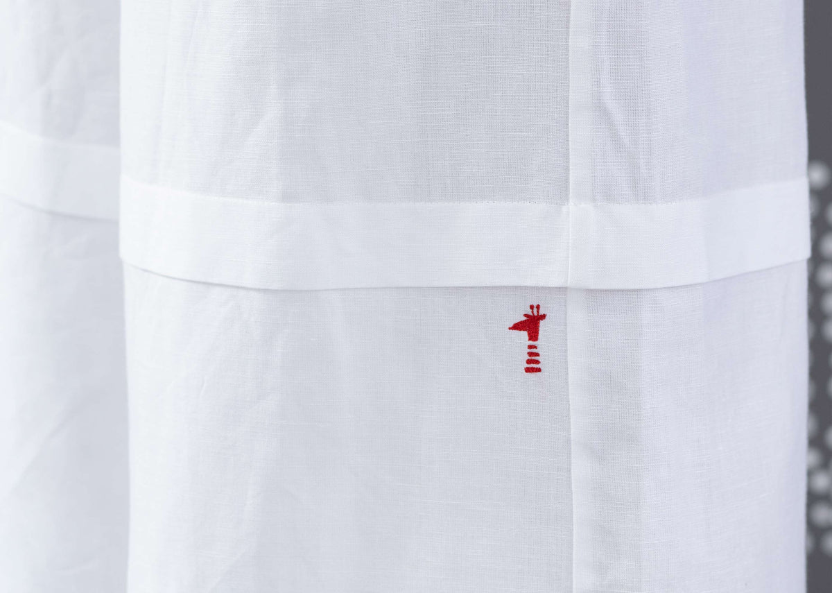 Knee Pleat Pants - White