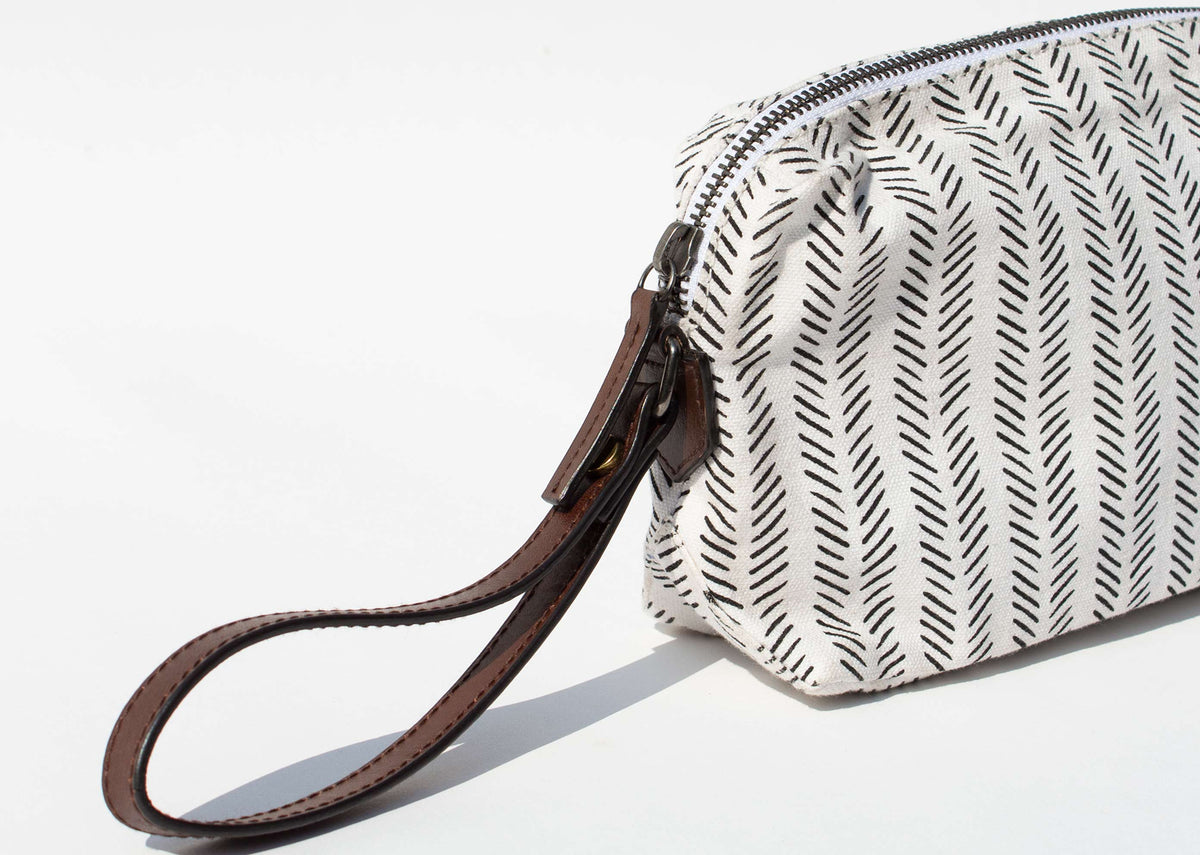 Musafir Make-up Pouch - White