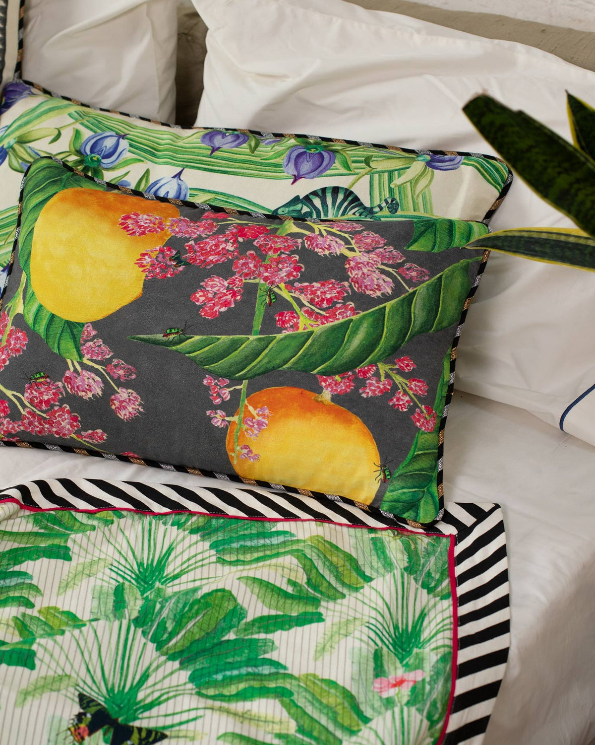 Ravenala Bed Cover - Queen