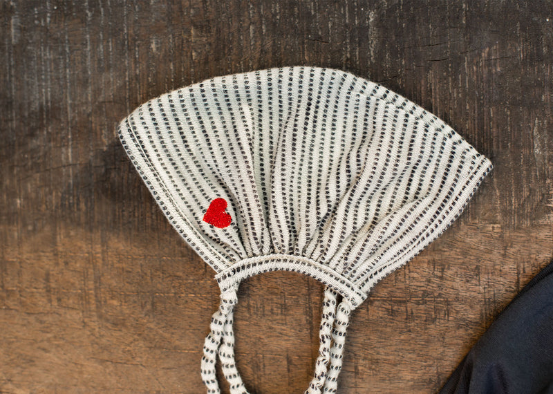 Stripey Knit Mask White & Grey (Set of 2)