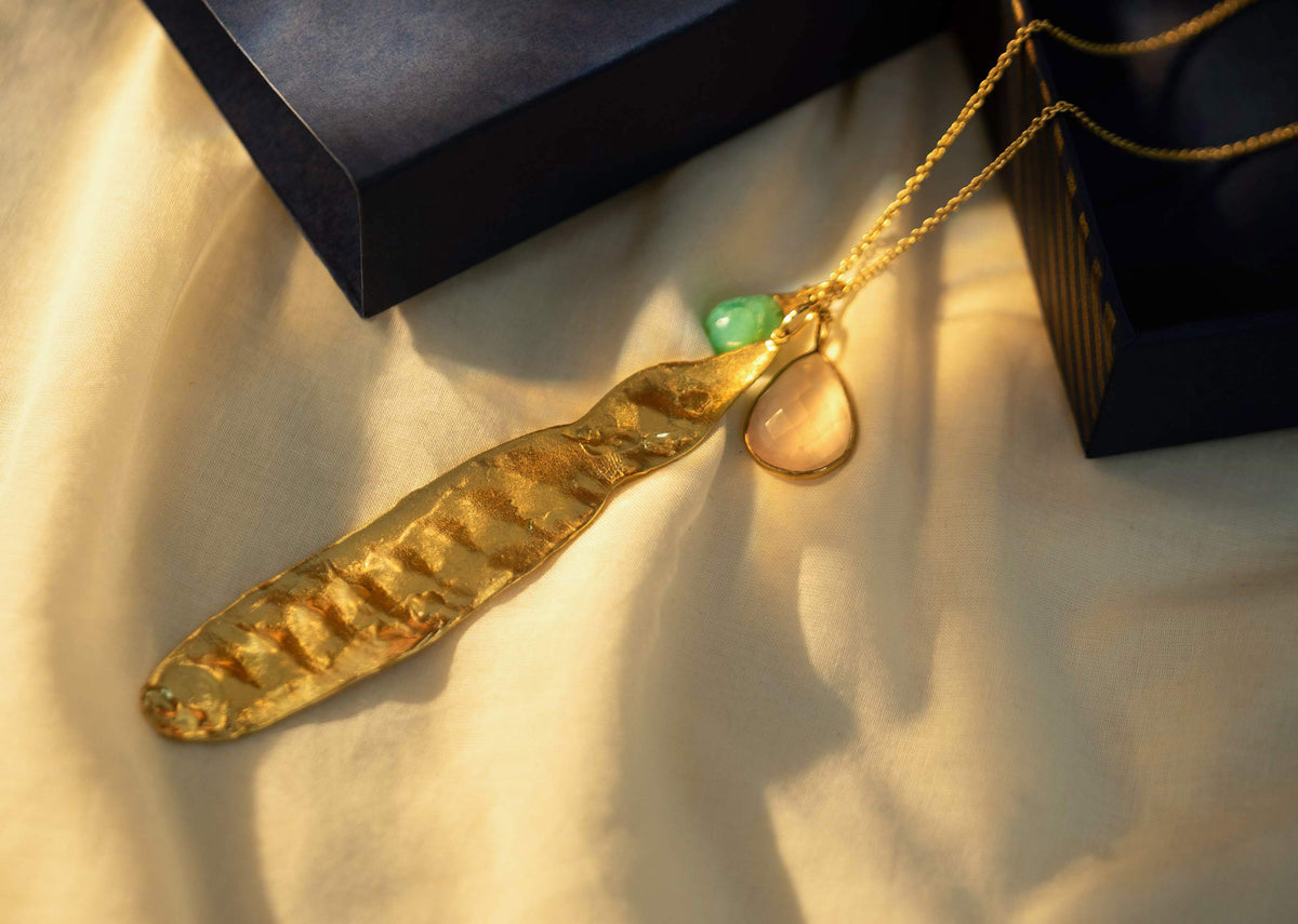 Seed pod charm thumbnail 3