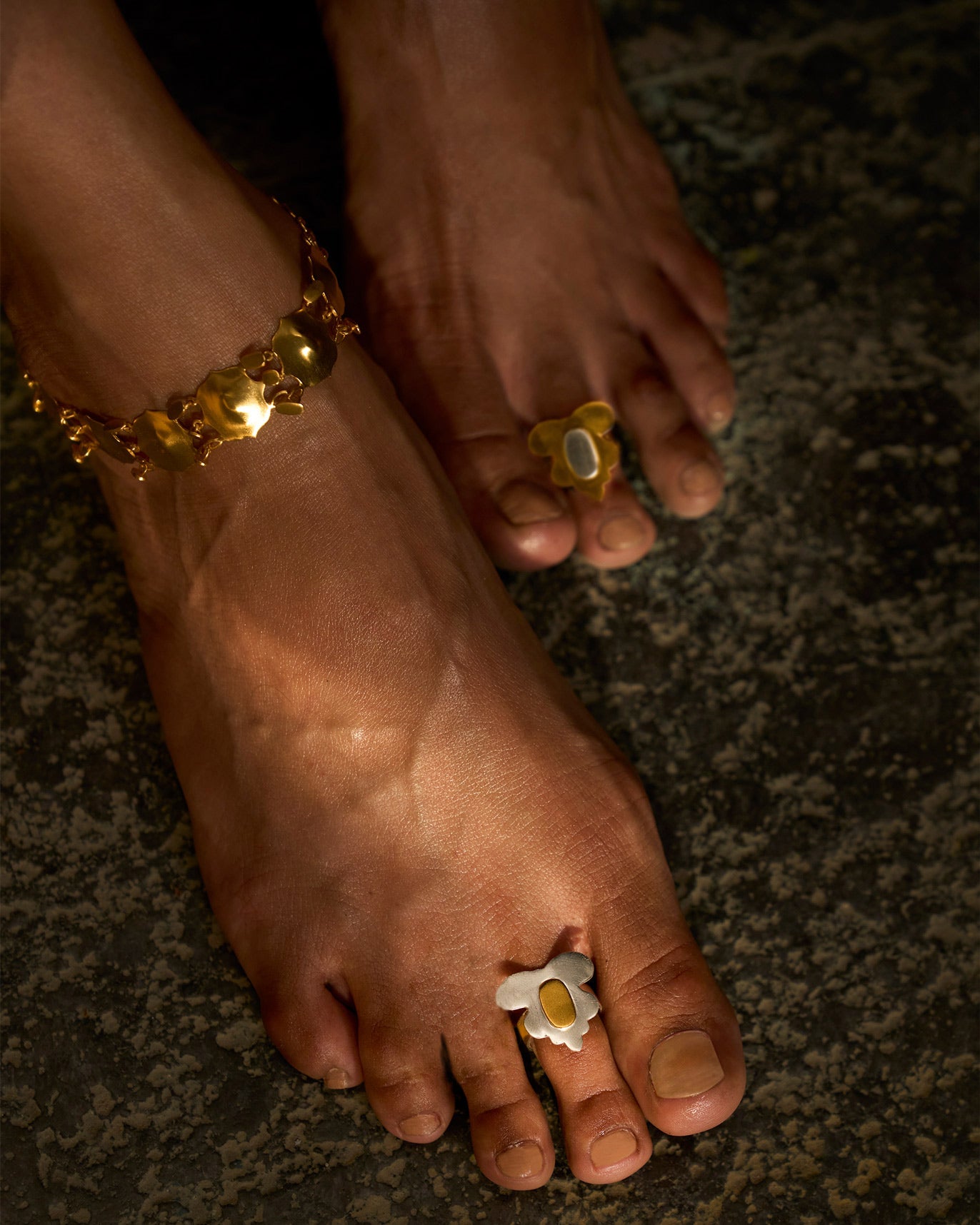 toe #rings #gold #indian #toeringsgoldindian Gold toe-rings - ABDESIGNS -  3115757 | Gold toe rings, Toe ring designs, Silver toe rings