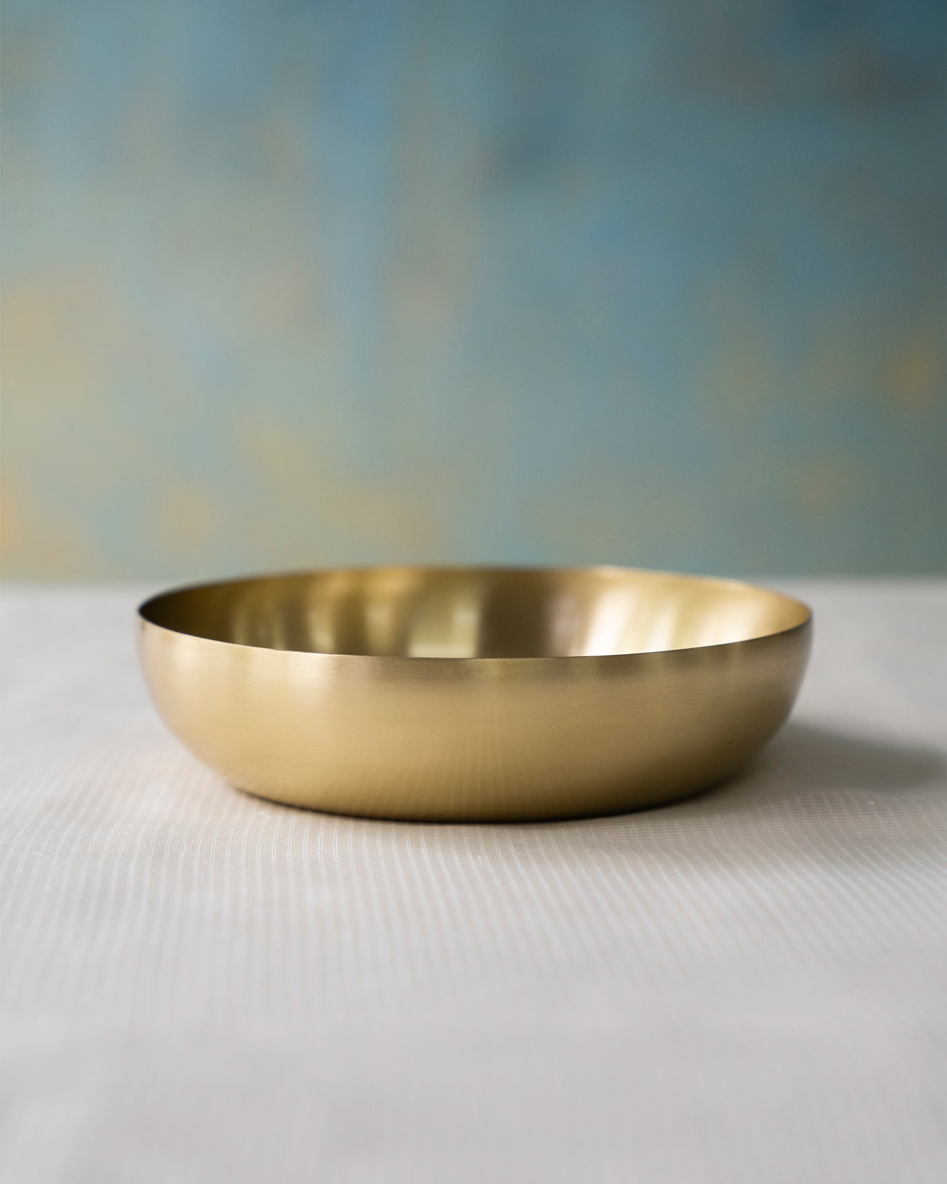 Madhu Shallow Bowl