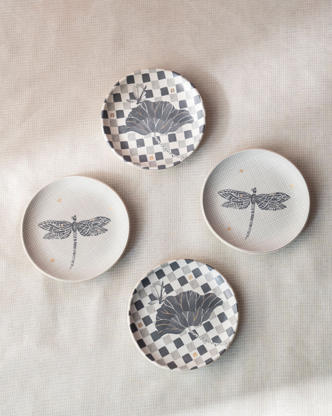 Nectar tea plates (set of 4)