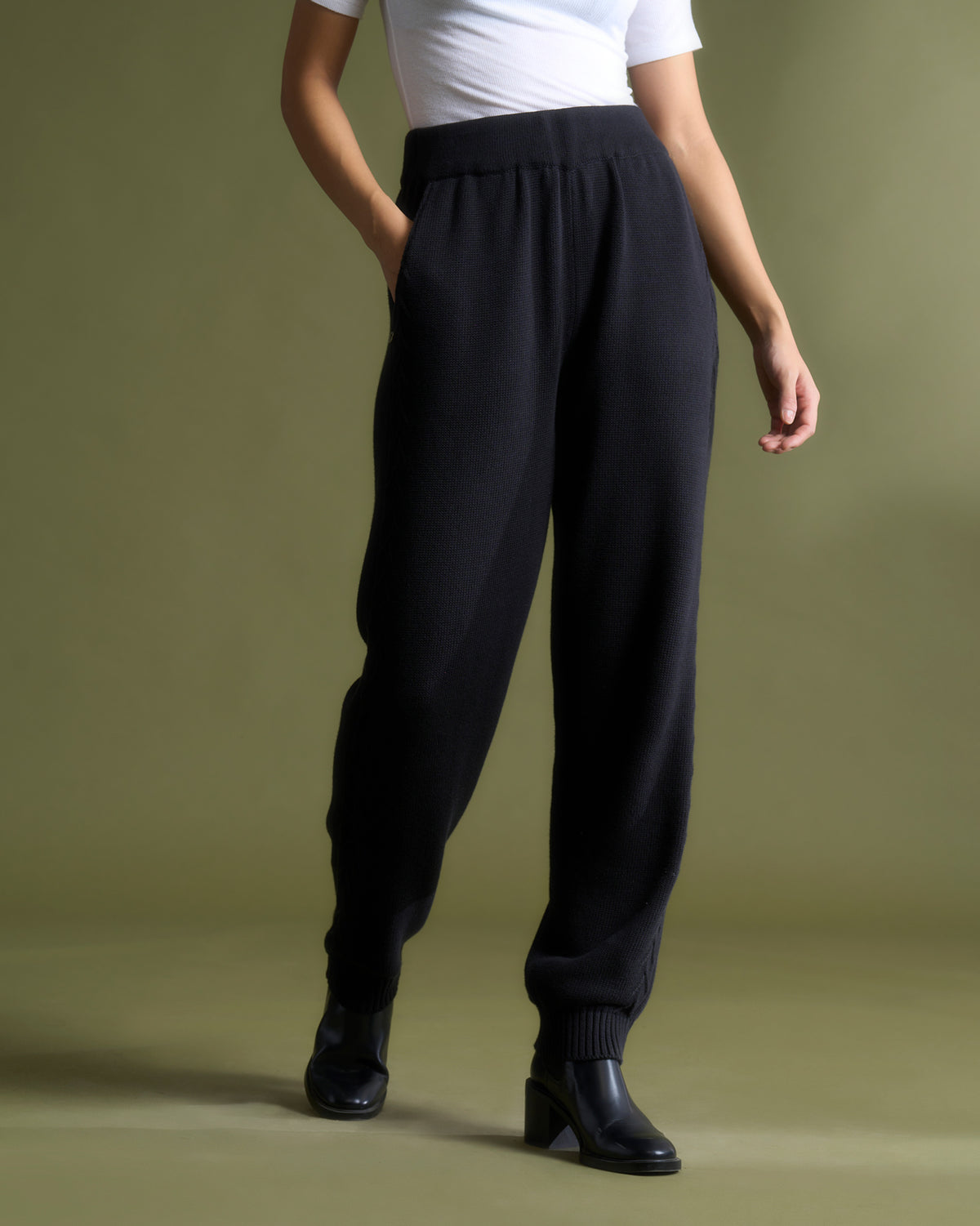 Pull-on Pants - Black