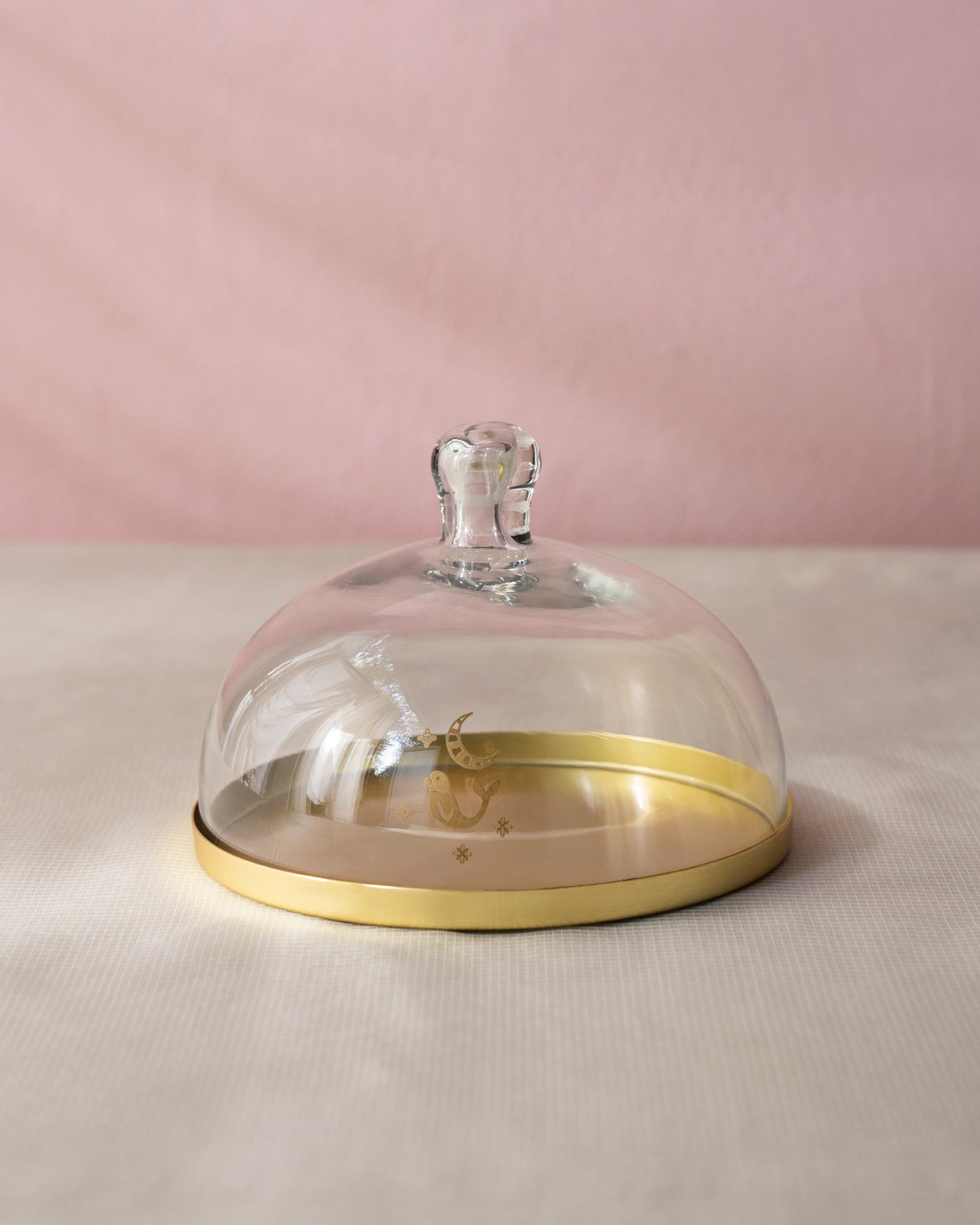 Myra Cookie Plate with Cloche