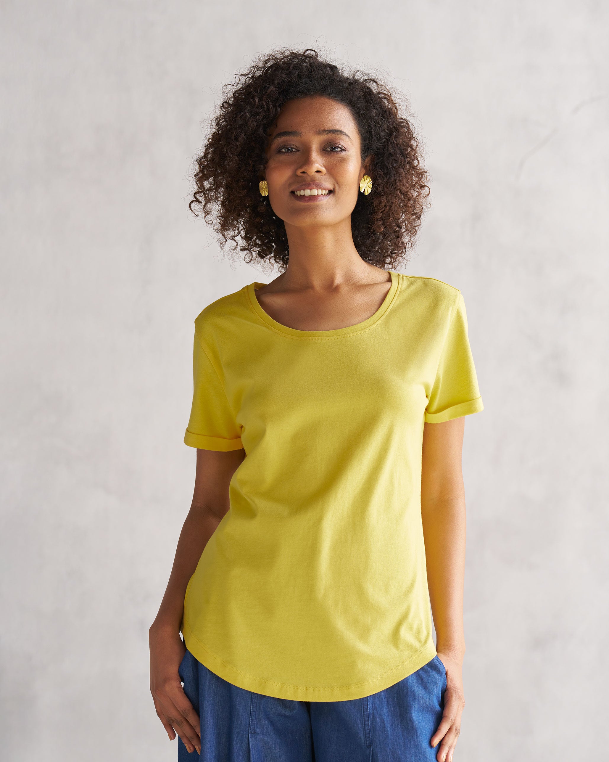 Basic T-Shirt - Yellow