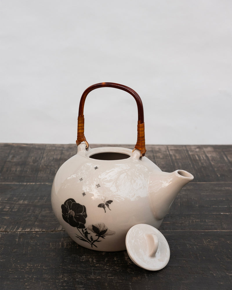Poppy Teapot