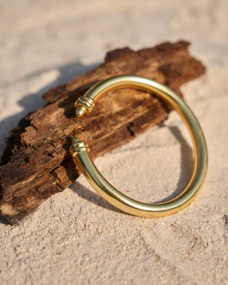 Raahi Bangle - Gold