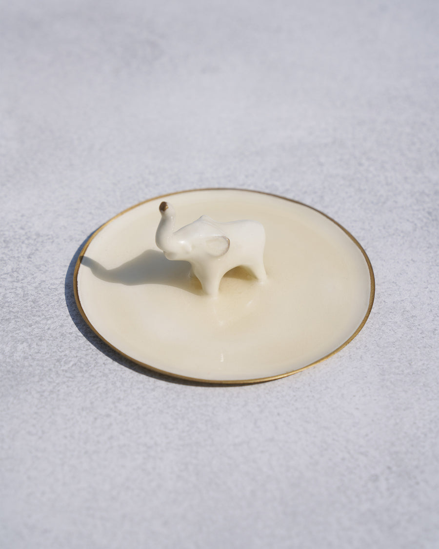 The Ele Trinket Tray at an angle.