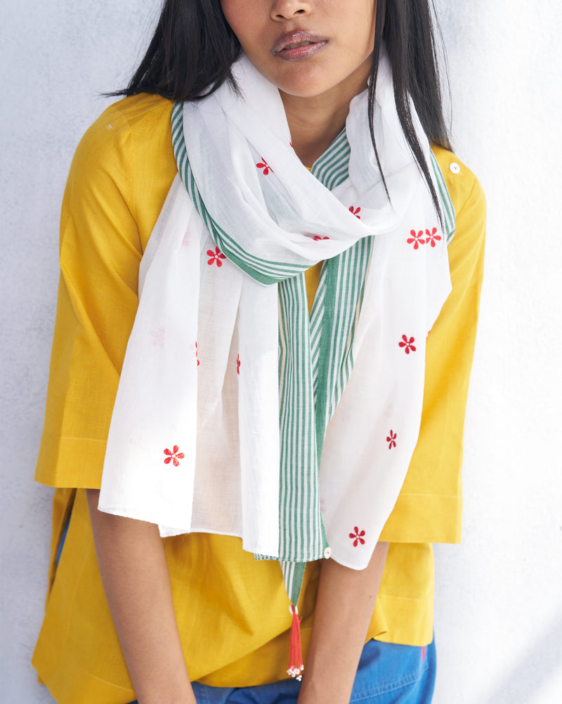 Dokai Scarf - White & Green