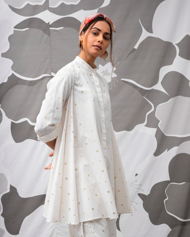 Back Gathered Top - Ivory