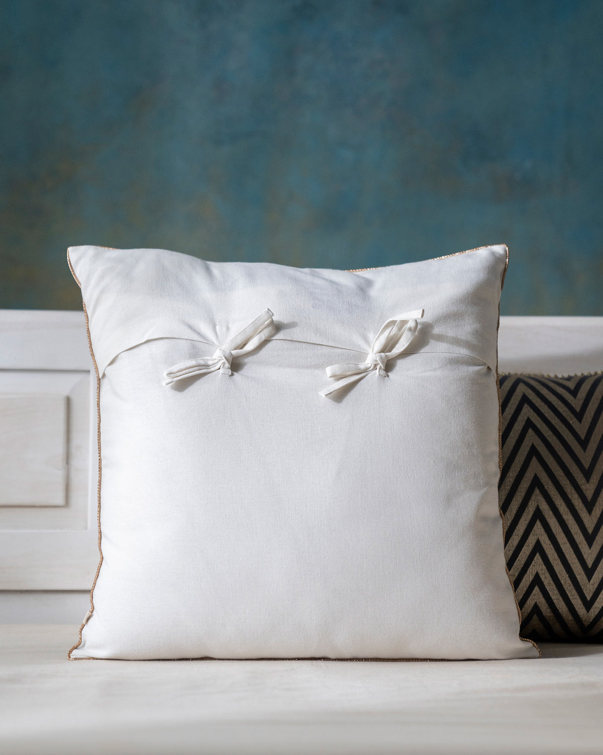 Aurous Deco Cushion Cover