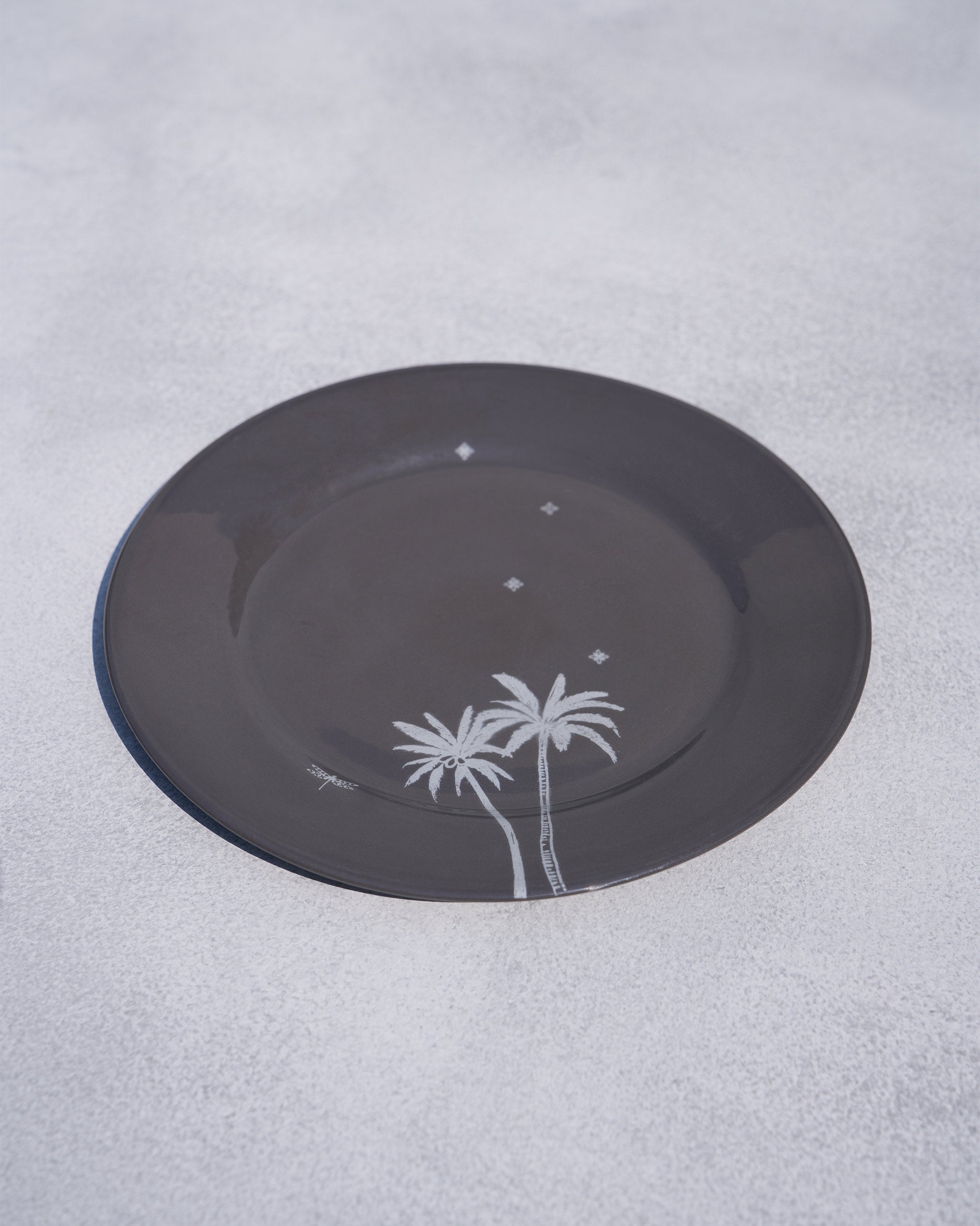 Swaying Palm Quarter Plate - Charcoal