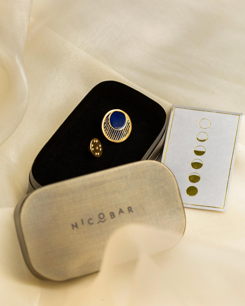 Luna Button Pin - Navy