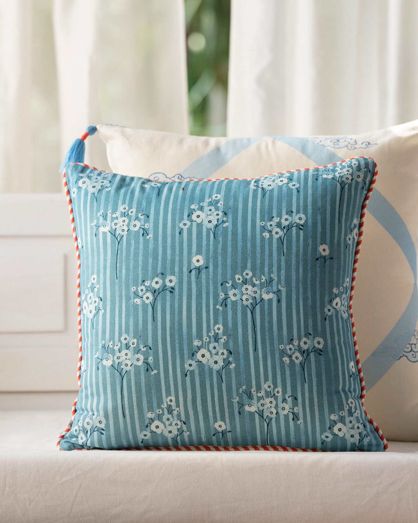 Poppy Bunch Cushion Cover